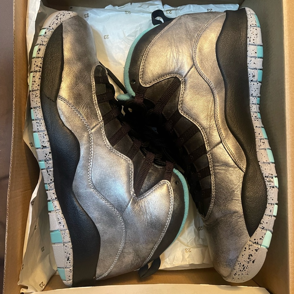 Nike Jordan Retro 10